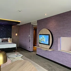 https://van-der-valk-airporthotel-dusseldorf.topcolognehotels.com