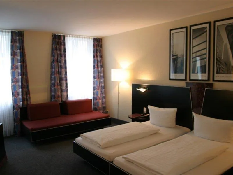 Manhattan Hotel Frankfurt am Main 4*,  Tyskland